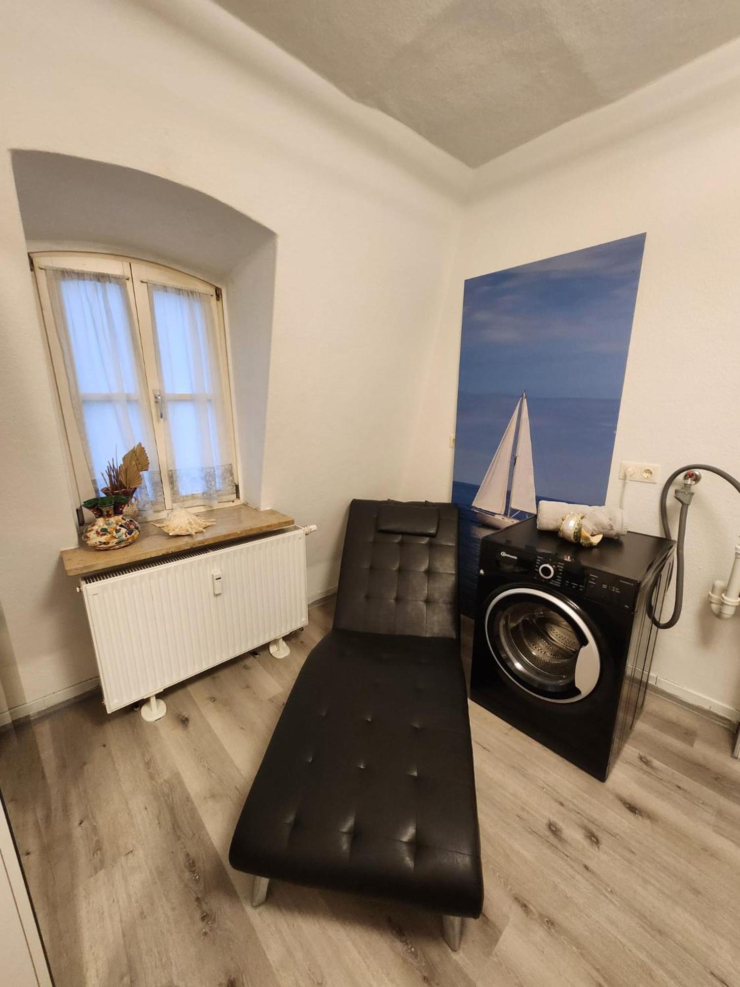 Tor Stay - Charmante 2 Zimmer Apartment アンスバッハ エクステリア 写真