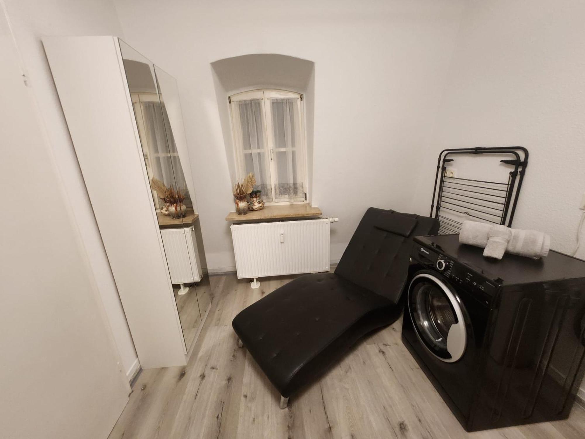 Tor Stay - Charmante 2 Zimmer Apartment アンスバッハ エクステリア 写真