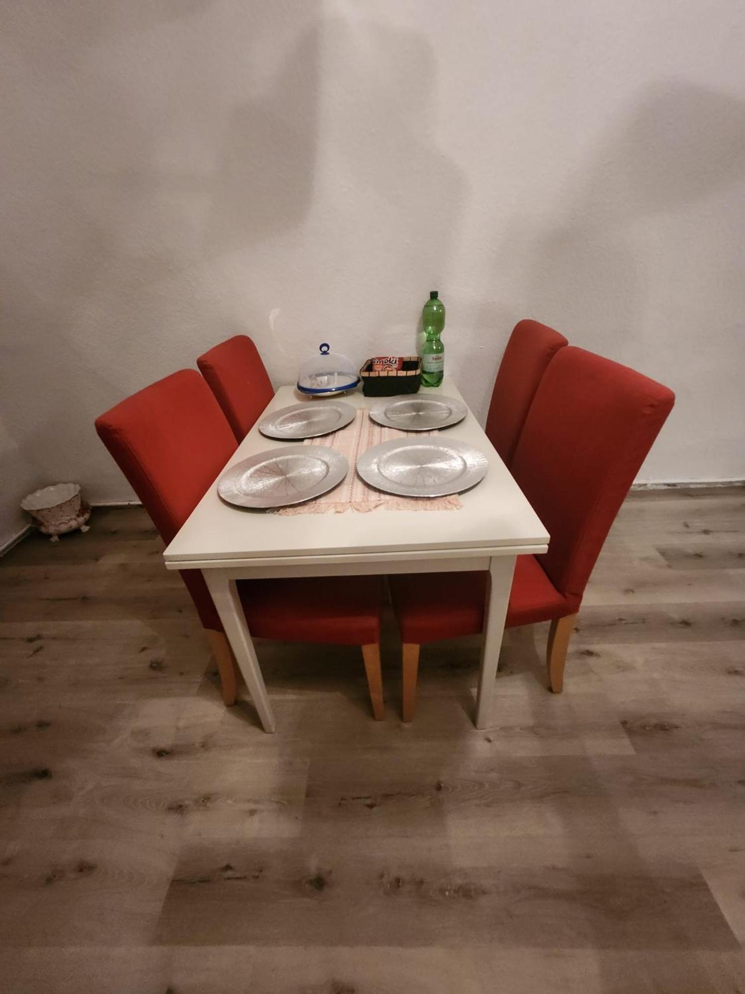 Tor Stay - Charmante 2 Zimmer Apartment アンスバッハ エクステリア 写真